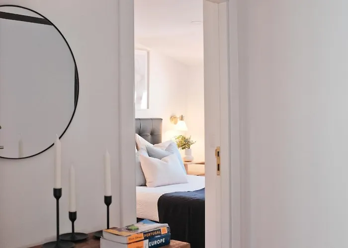 Downtown Terrace - 2 Bedroom In Graça With Private&sunny Terrace! Apartamento Lisboa