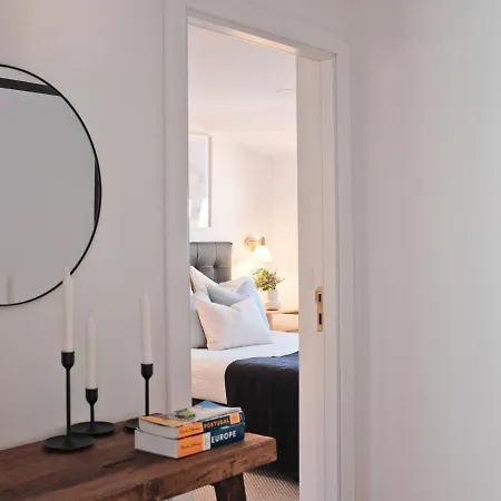 Downtown Terrace - 2 Bedroom In Graca With Private & Sunny Terrace! Lägenhet Lisboa