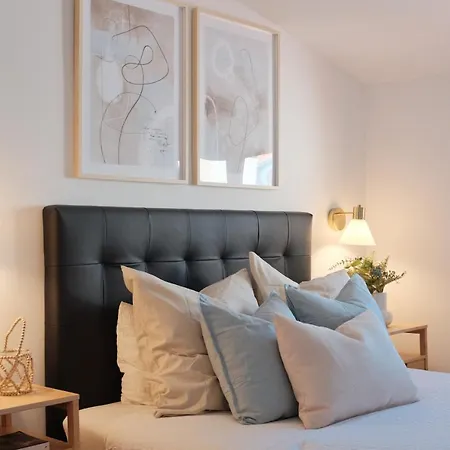 Downtown Terrace - 2 Bedroom In Graca With Private & Sunny Terrace! Apartament Lizbona