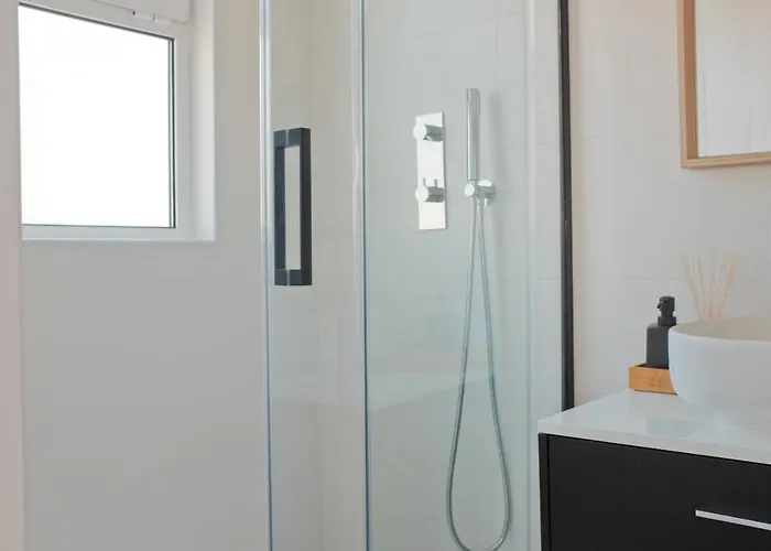 Appartamento Downtown Terrace - 2 Bedroom In Graca With Private & Sunny Terrace!